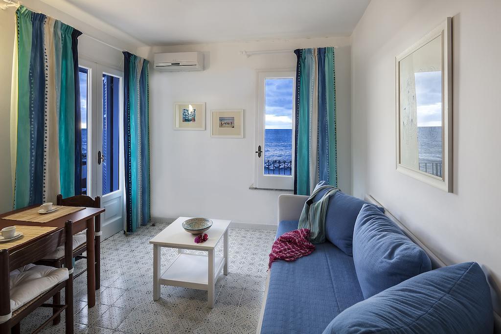 Appartamenti Le Pleiadi - Sant'Angelo D'Ischia Habitación foto